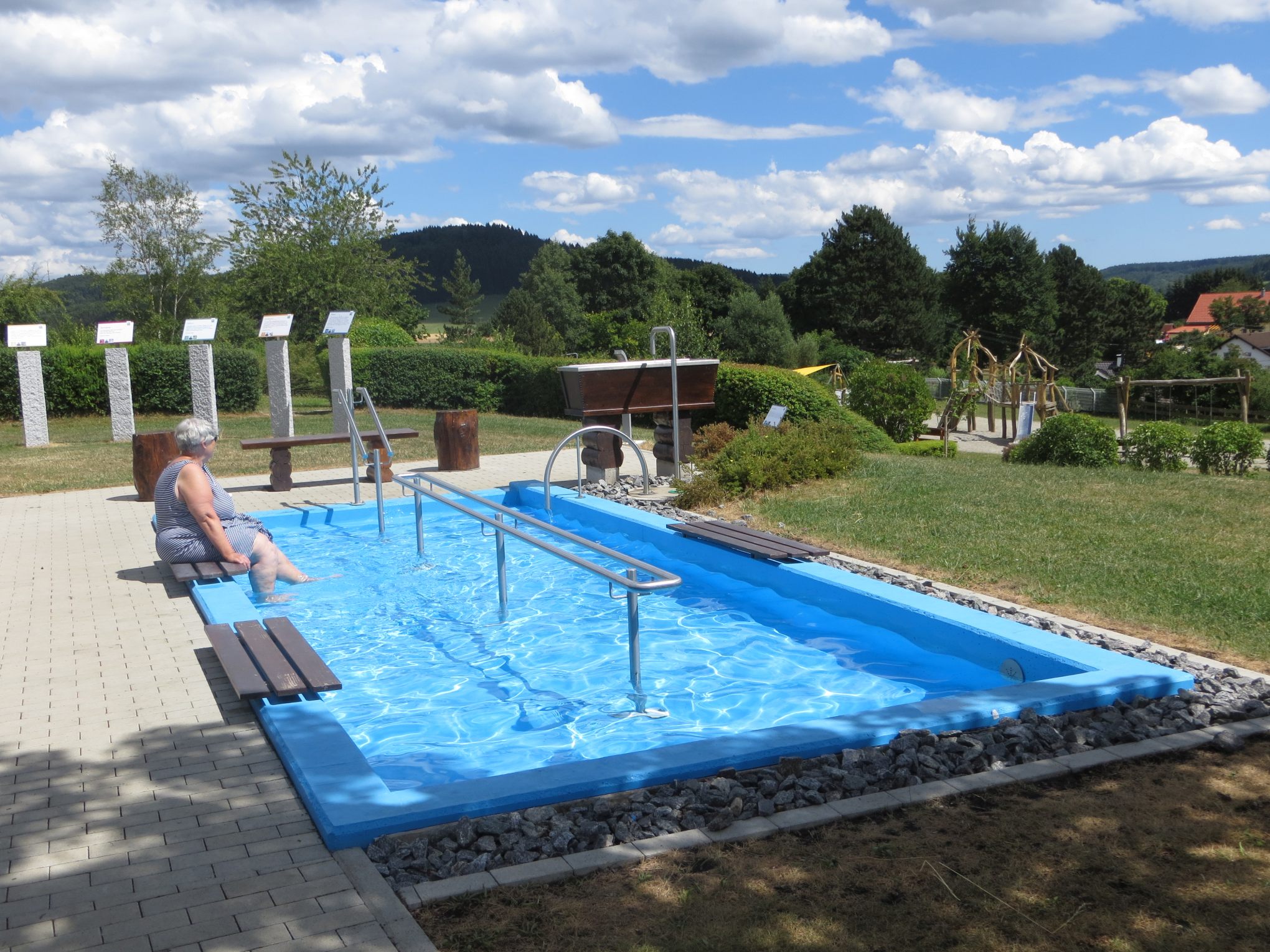 Diaschau Kneippbecken mit Gast