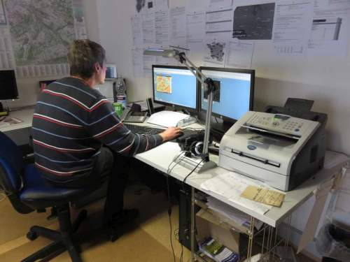 Oliver Klein arbeitet im Wetterstudio2